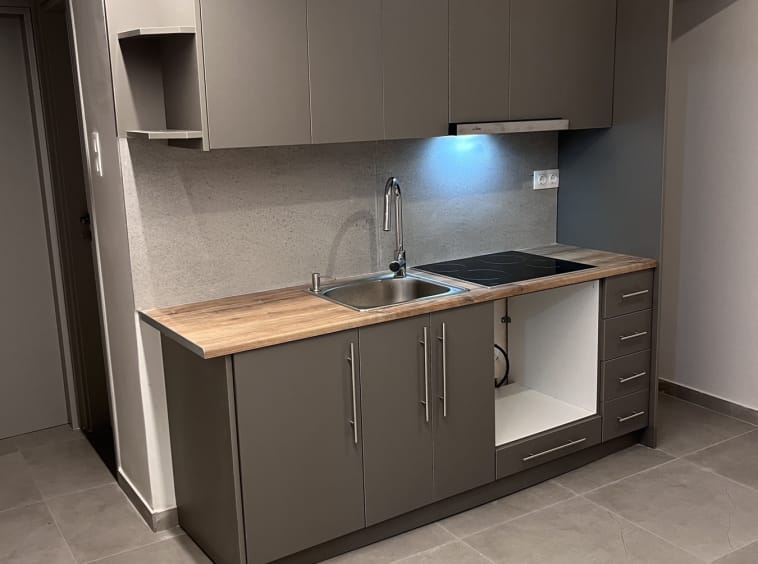 Διαμέρισμα σε άριστη κατάσταση στη Φωκίωνος Νέγρη -